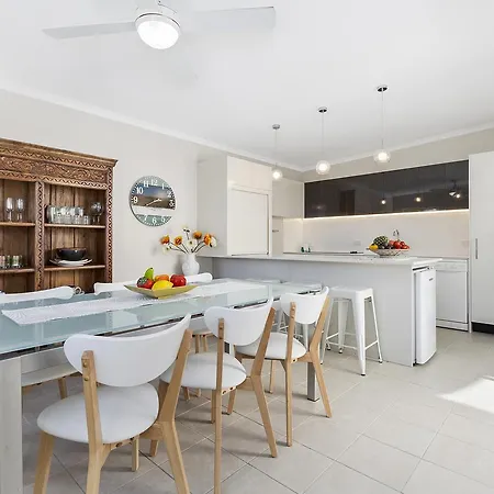 The Courtyards On Hill St Apartment Sunshine Beach Exterior photo